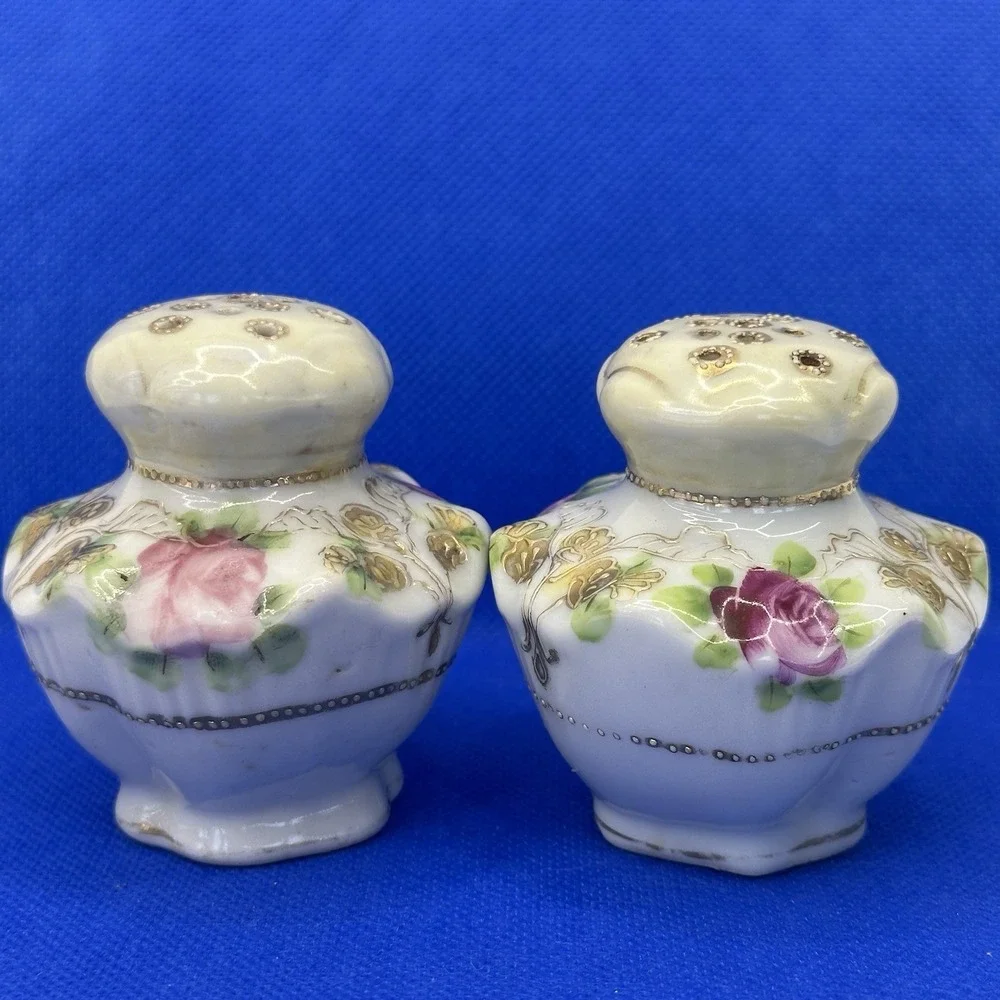 Antique Nippon Porcelain Hand‎ Painted Salt Pepper Shakers Ceramic Never Lids